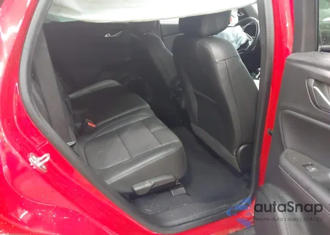 2022 Chevrolet Blazer Awd 3Lt from USA, damaged, VIN 3GNKBJR44NS204676